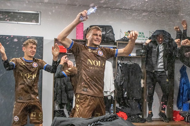 競爭和變化 競爭和變化